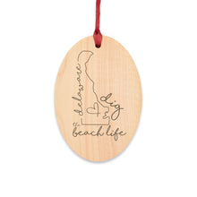 Load image into Gallery viewer, Dig The Beach Life In Delaware Wooden Ornaments (Magnetic Back and Red Ribbon)