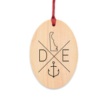 Load image into Gallery viewer, Delaware Compass Wooden Ornaments (Magnetic Back and Red Ribbon)