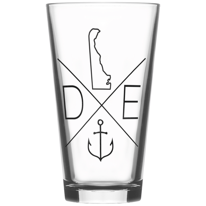 Compass_DE_Pint_Glass_Pint_Glass_Main_Mockup.png