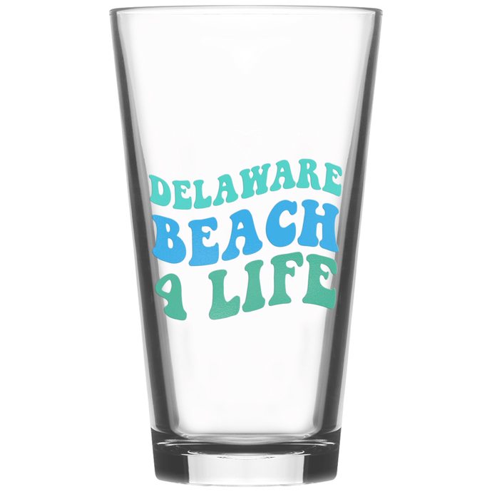 Delaware_Beach_Life_4_Eva_Pint_Glass_Pint_Glass_Main_Mockup.png
